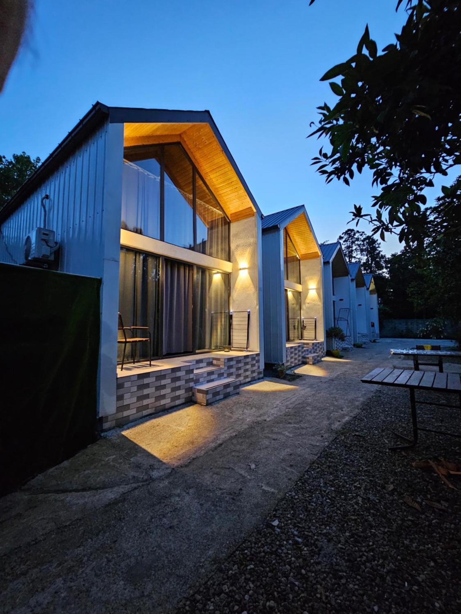 באטומי Guest House Koba מראה חיצוני תמונה