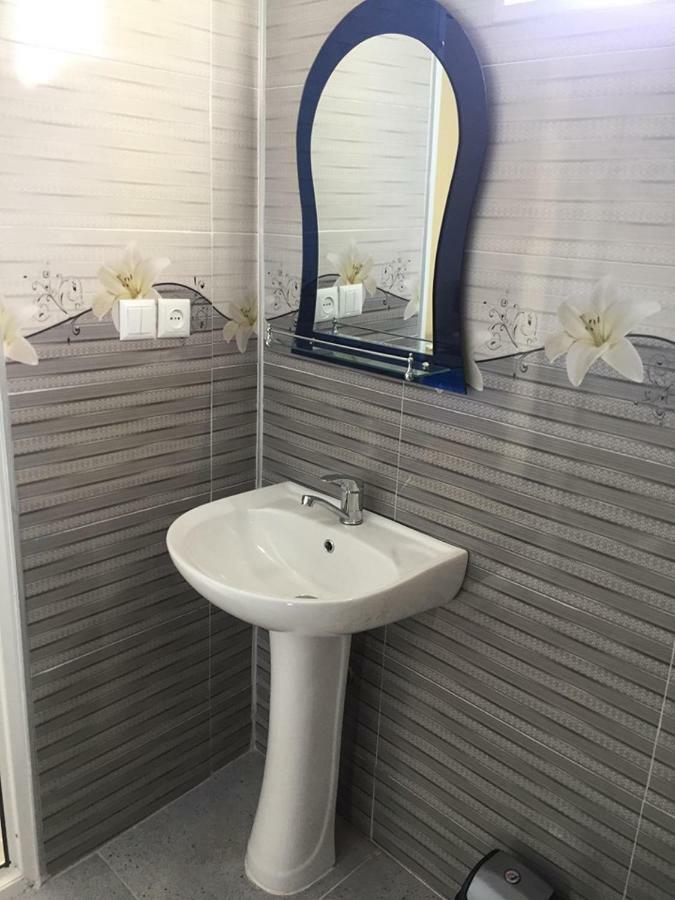 באטומי Guest House Koba מראה חיצוני תמונה